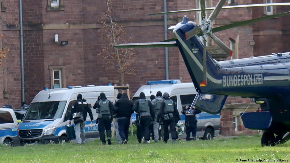 Foto reprezentând Separatiștii Saxoni proces - Outsourcing IT Romania