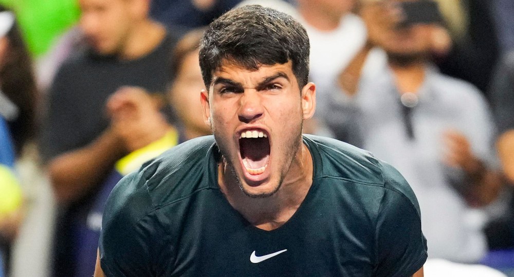 Vizual pentru brățara interzisă carlos pe secureitsolutions.ro