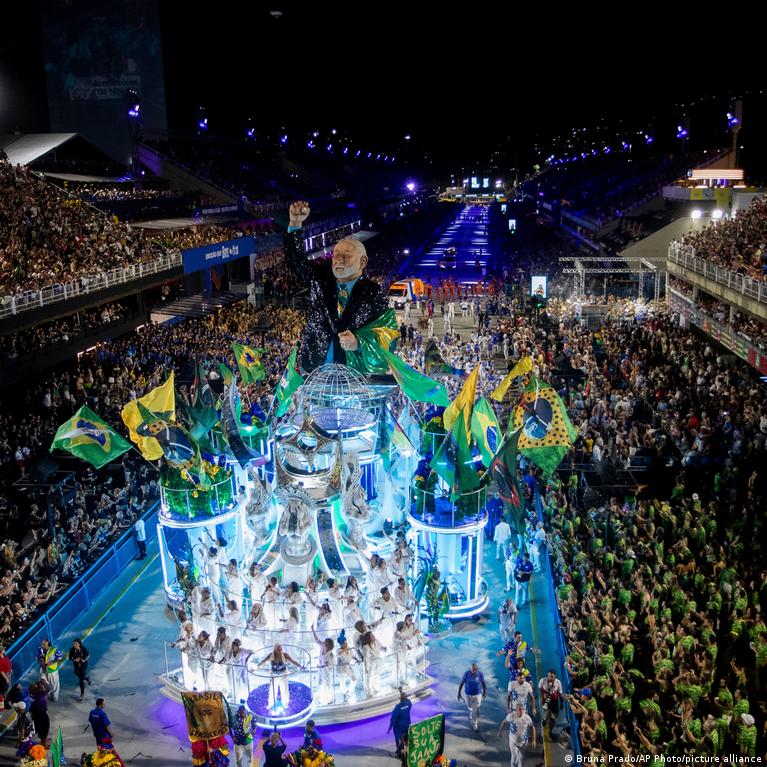 Vizual pentru Carnaval Rio Lula pe secureitsolutions.ro