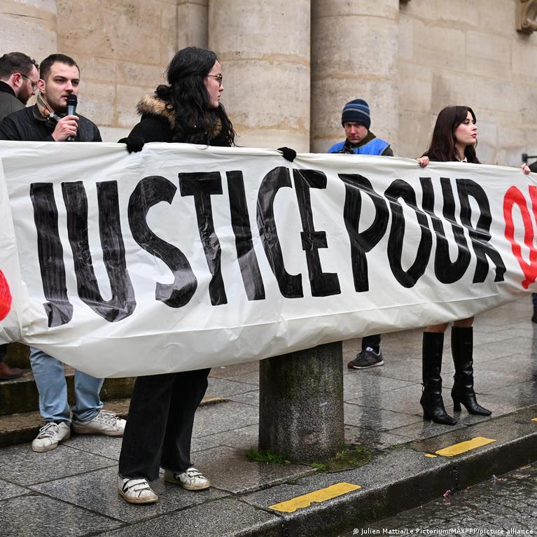 Vizual pentru arestări Franța Lyon pe secureitsolutions.ro