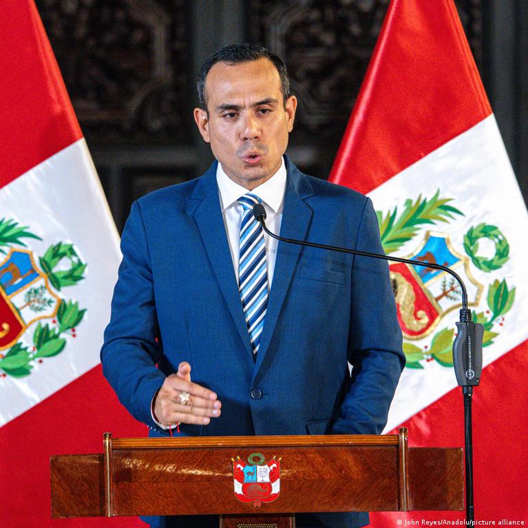 Vizual pentru destituire președinte Peru pe secureitsolutions.ro