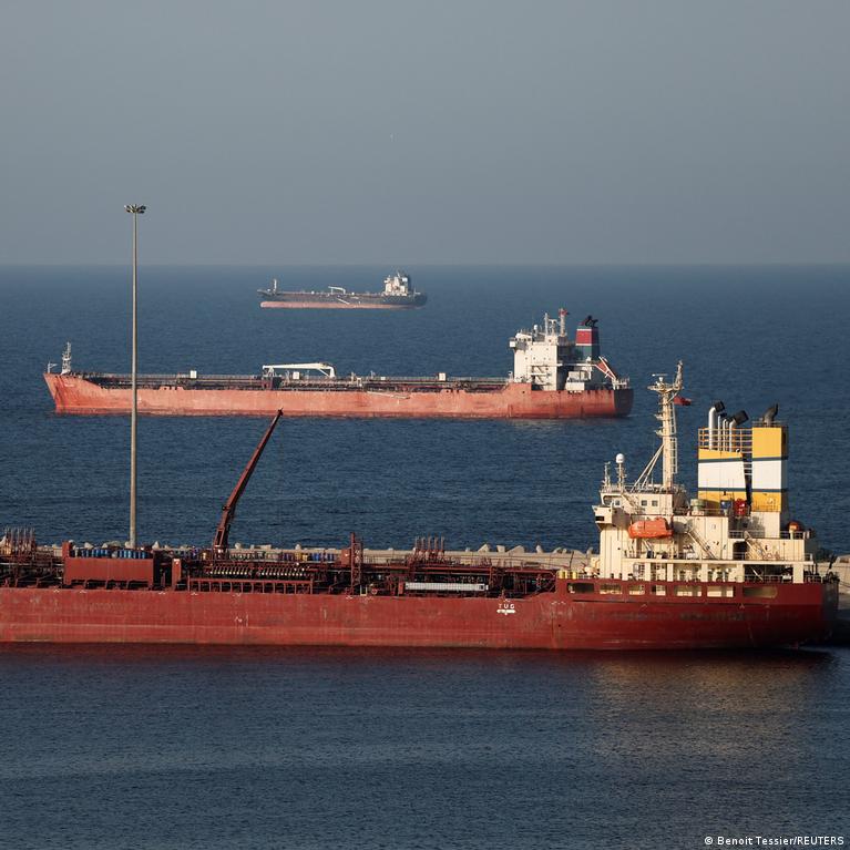 Vizual pentru iran sends prices pe secureitsolutions.ro