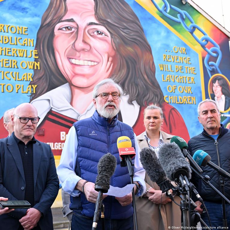 Gerry Adams IRA - Imagine ilustrativă