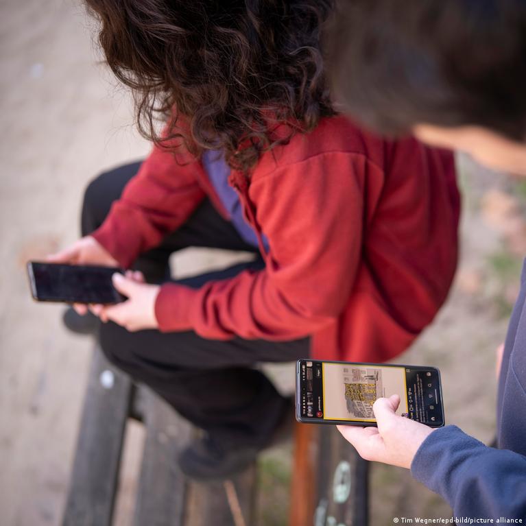 Vizual pentru Meta amendă copii pe secureitsolutions.ro