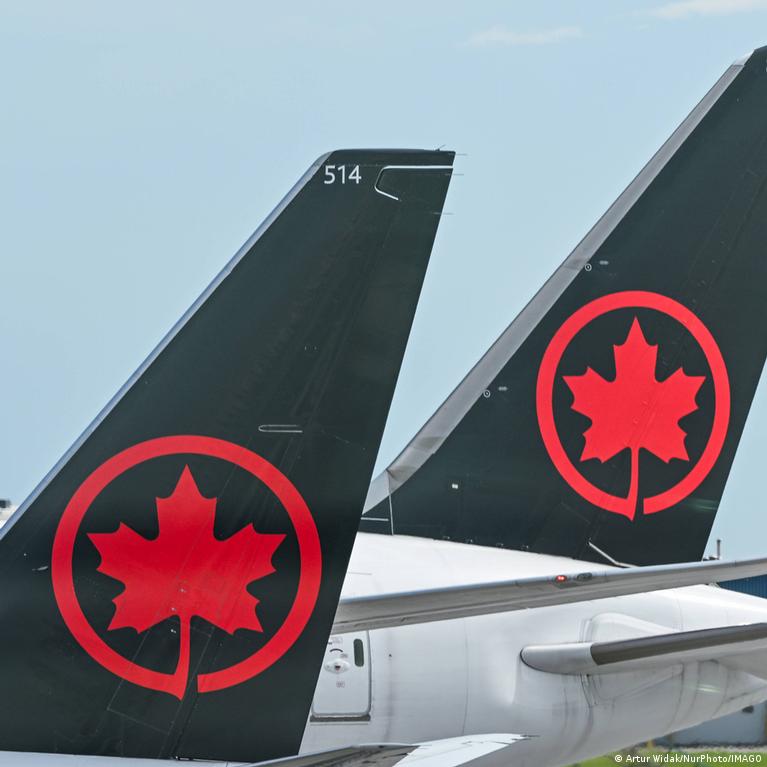 Vizual pentru CEO Air Canada pe secureitsolutions.ro