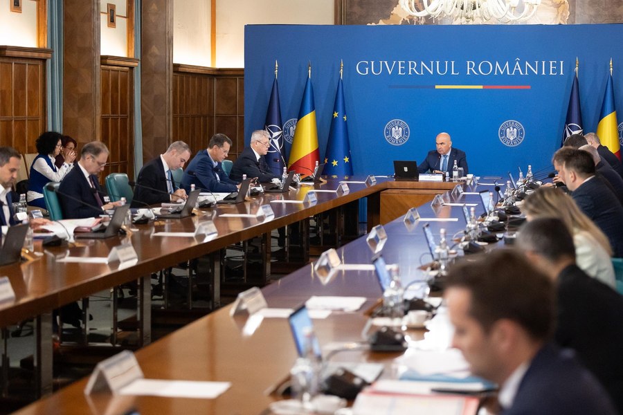 Foto reprezentând posturi bugetare Bolojan - Outsourcing IT Romania