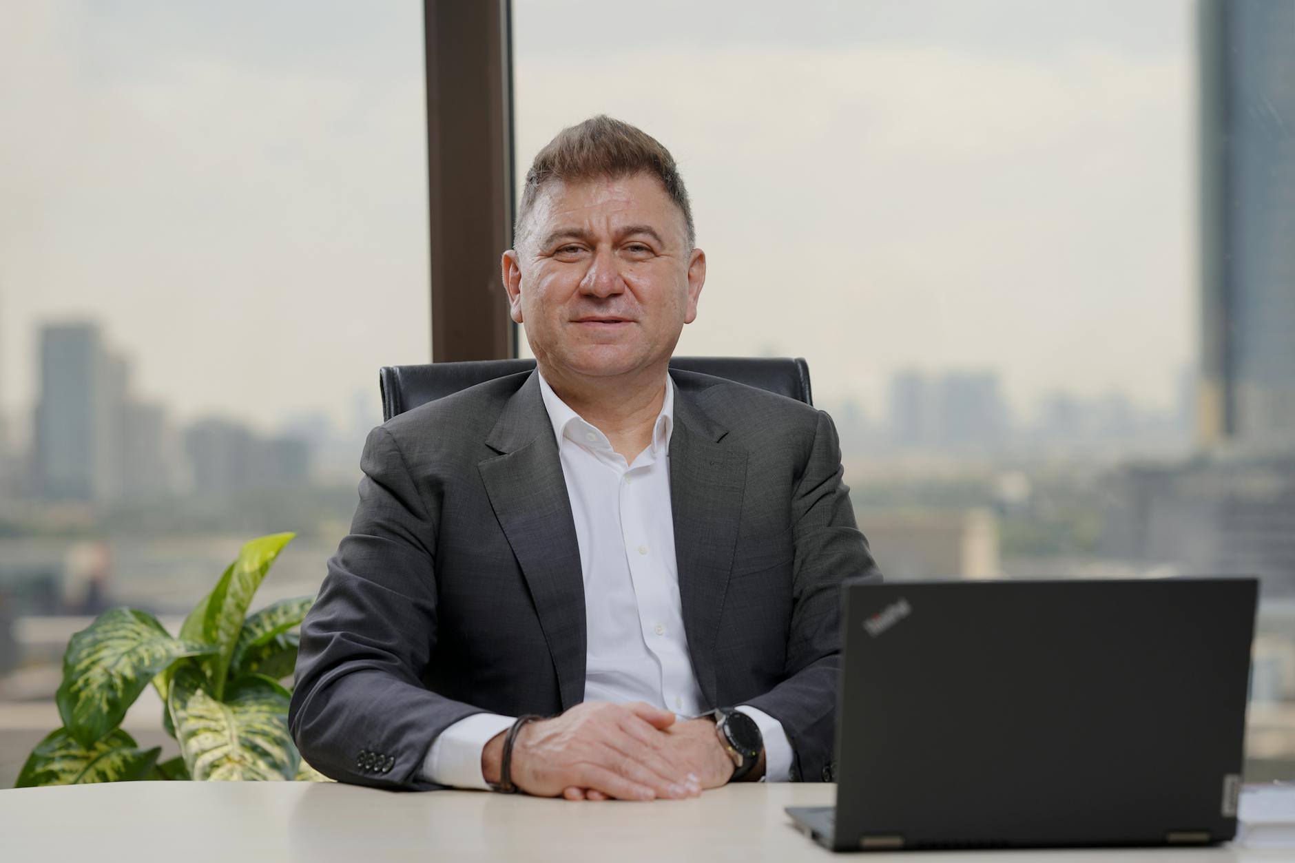 Actualități: Bolojan Grindeanu Nicușor Dan | Bursa24 Romania